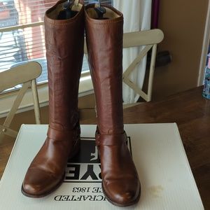 EUC Frye Phillip Harness Tall Riding Boot 9 M